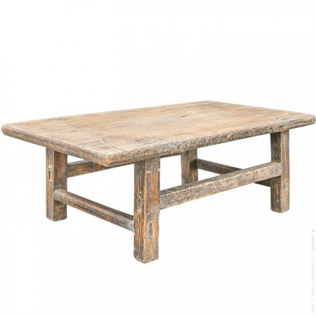 Reclaimed pine wood coffee table