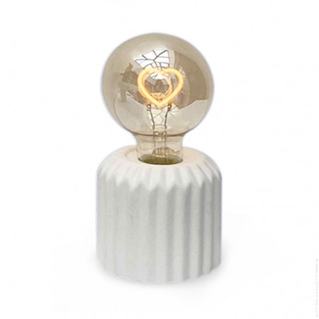 Lampe blanche coeur LED