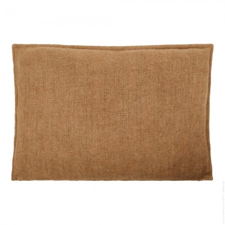 Maku cushion cover and feather inner