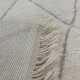 Tapis Beni Ouarain blanc à losanges noirs 160 x 108 cm