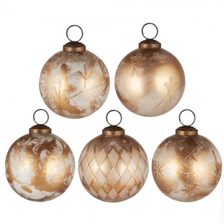 Set of 5 Christmas white and gold coloured engraving ornament 