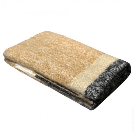 Calpyso gold wool throw