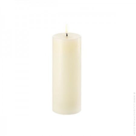 Ivory pillar candle LED 7.8 x 10 cm