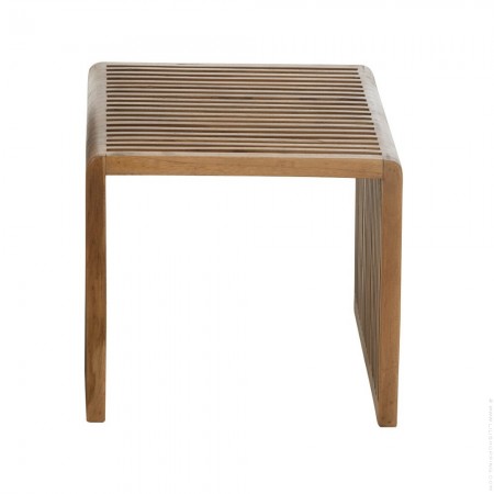 Small cubic side table in recycled teak