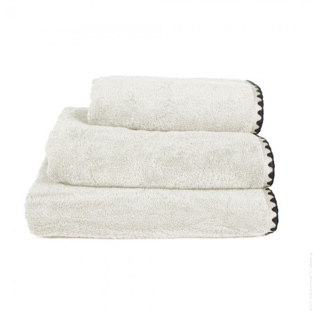 Issey chalk hand towel