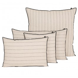 Natural Calvi II rectangular cushion with inner