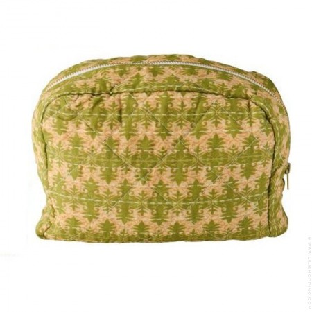 Quilted toiletry bag beige olive