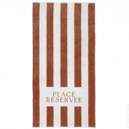Place R&eacute;serv&eacute;e bronze beach towel
