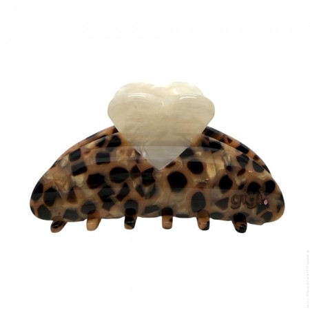 The Solea heart hairclip