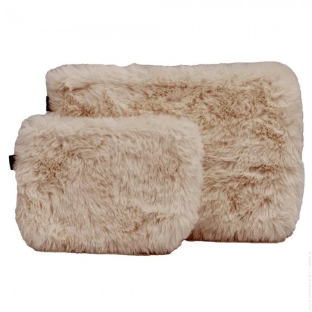 Housse de coussin carr&eacute; Chamonix ch&acirc;taigne + int&eacute;rieur