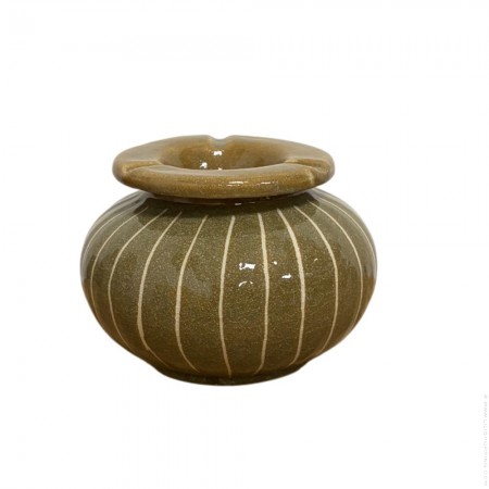 Cendrier en c&eacute;ramique beige ray&eacute;