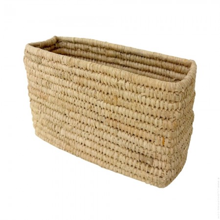 Raffia round basket with lid