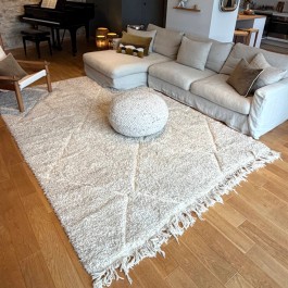 Tapis Beni Ouarain beige uni à losanges 310 x 210 cm