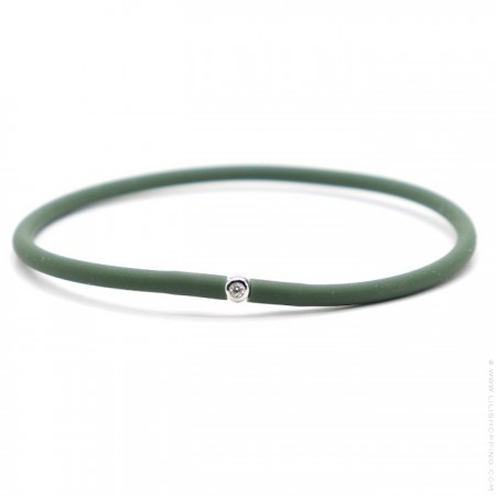 My first diamond kaki green bracelet