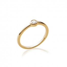 White zirconium gold platted ring