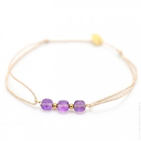 3 amethyste stones on a lurex Bracelet