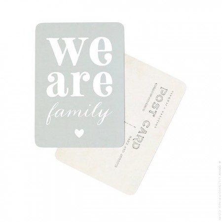 Carte postale Cinq Mai - We are Family bleu lichen