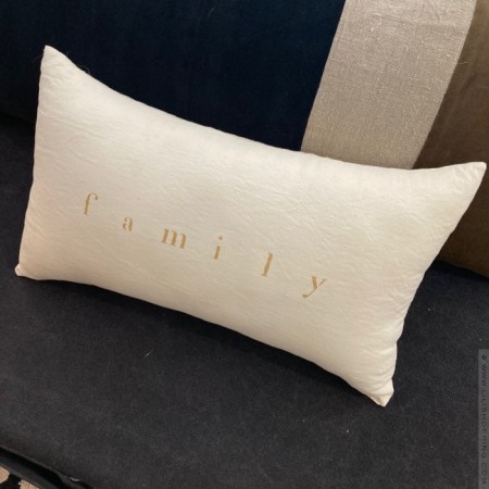 Rectangular old white linen cushion Family gold