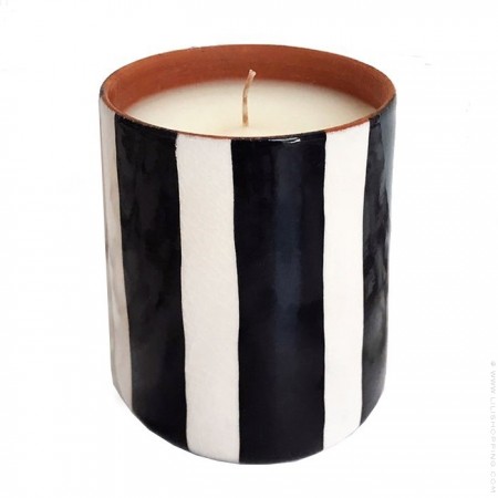 Vertical black stripe scented candle