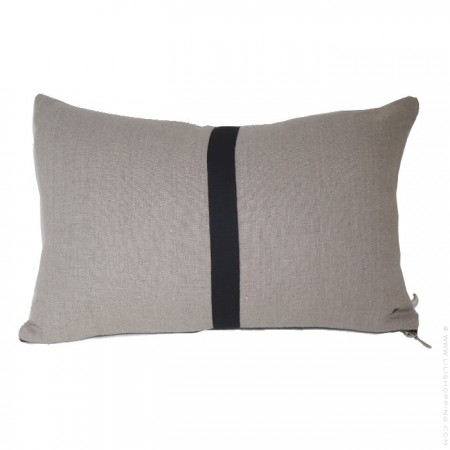 Black linen 35 x 55 cm cushion with an ivory twill