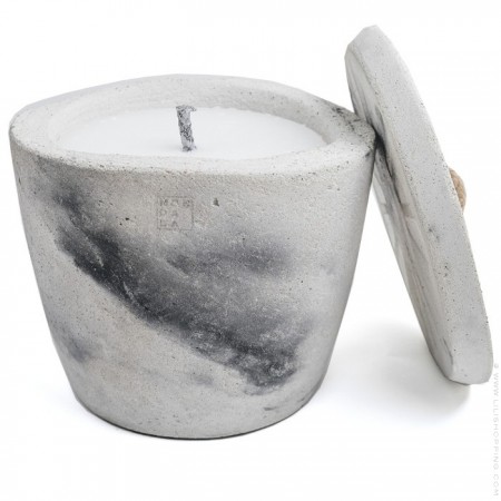 Grey L Outdoor Urban Collection scented candle