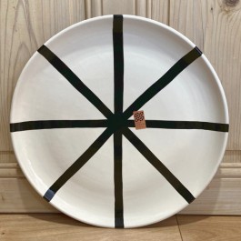 Black segment platter