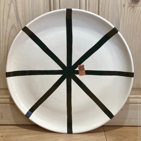 Plateau rond 40 cm motif segments noirs