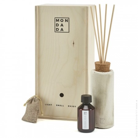 Beige S Indoor Urban Collection scented candle